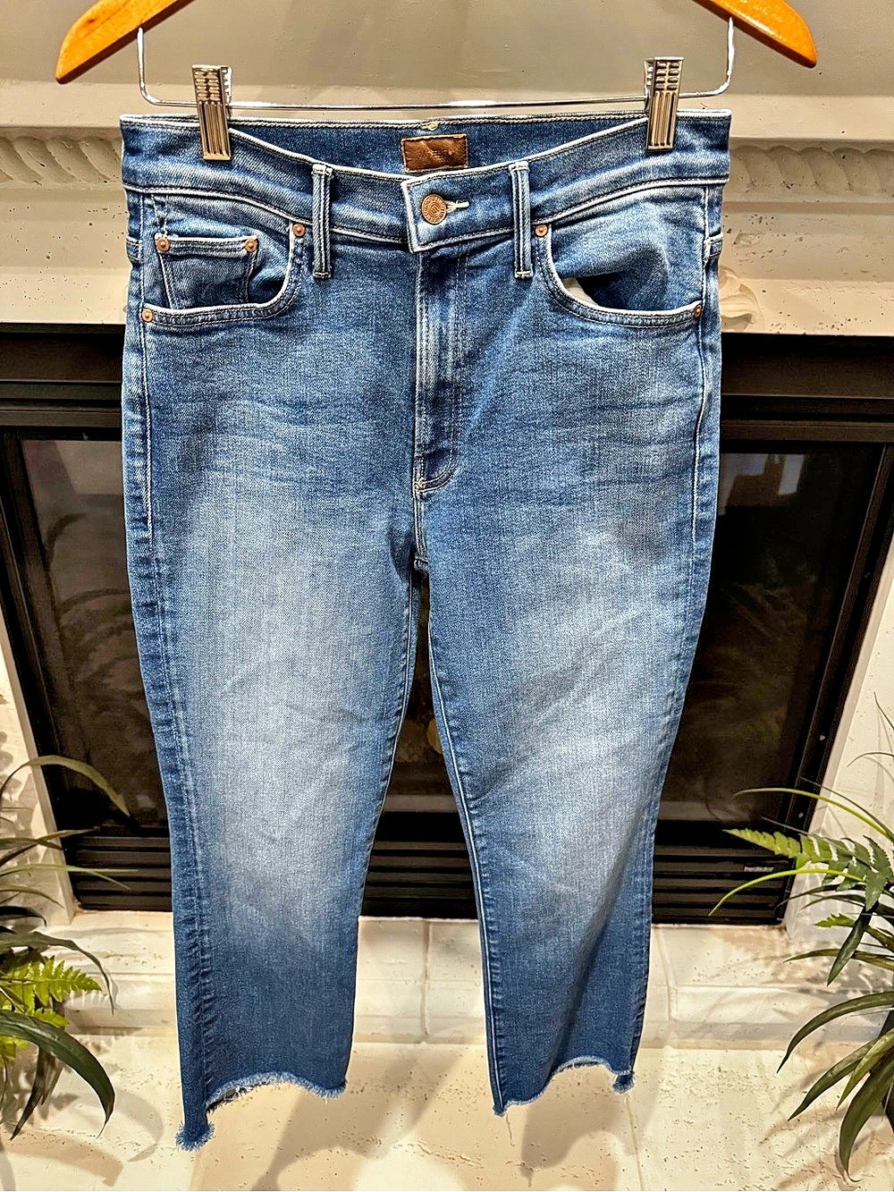 Mother The Insider Crop Step Fray Work Hard Play Hard Wash Women's Denim Skinny